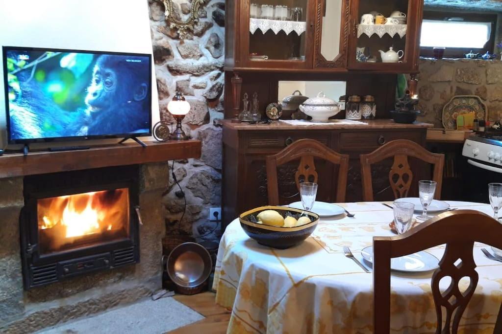 فيلا Casinha Estrela Da Encosta - Geres فييرا دو مينهو المظهر الخارجي الصورة